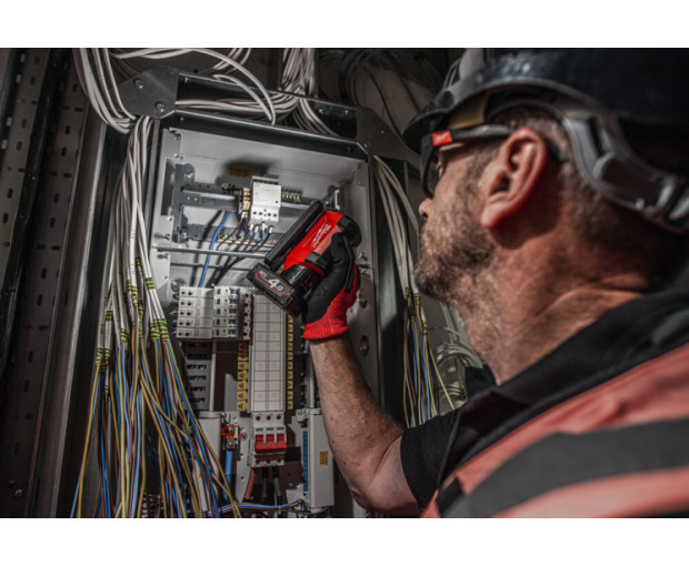 Акумулаторен фенер Milwaukee M12PAL-0