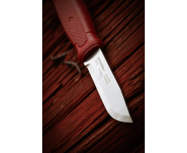 Нож ложджийски Garberg Dala Red  MORAKNIV