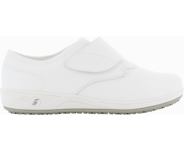 Санитарни обувки OXYPAS модел ELIANE бяло