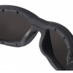 Предпазни поляризирани очила Milwaukee Premium със затъмнени стъкла, 4932471886